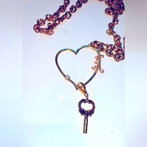 VTG JUICY COUTURE GOLD CHAIN LONG NECKLACE HEART & KEY JUICY CURSIVE SIGNATURE